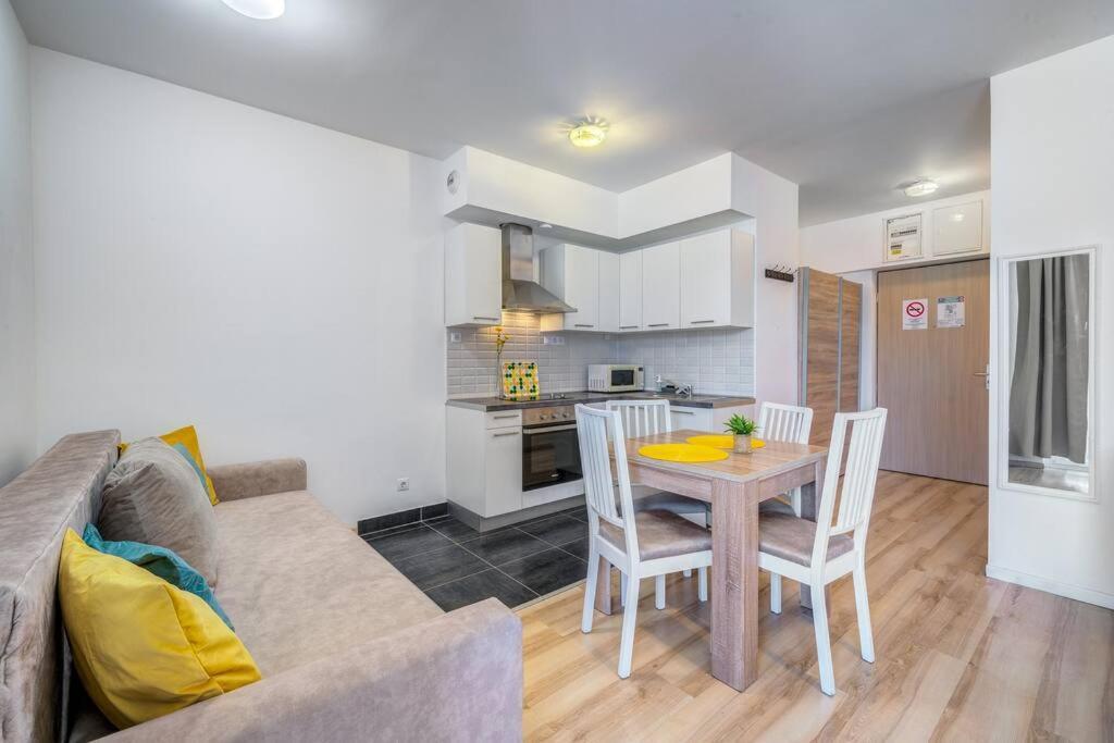 Elagant City Nest Two Будапеща Екстериор снимка