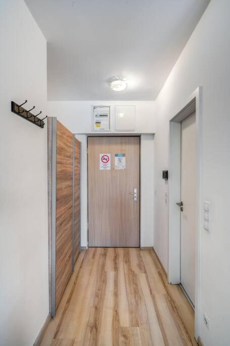 Elagant City Nest Two Будапеща Екстериор снимка