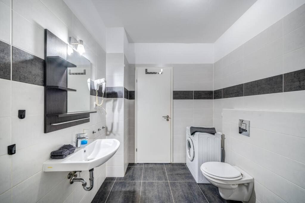 Elagant City Nest Two Будапеща Екстериор снимка